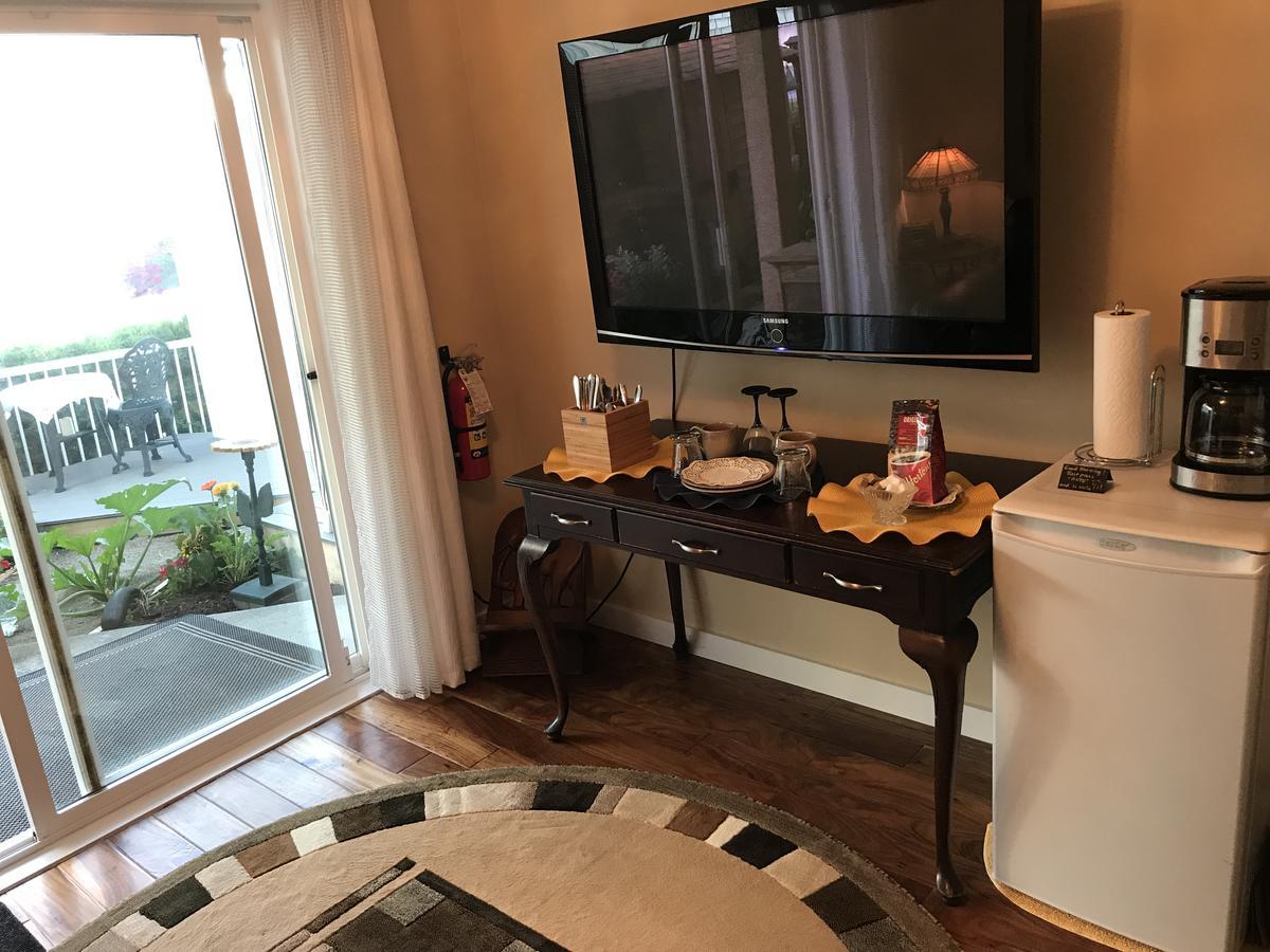 Donna'S Bed & Breakfast White Rock Ngoại thất bức ảnh